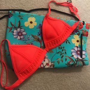 S/M Triangl Neon Floral Swimsuit